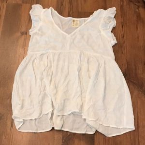 Medium sized white blouse from Japna